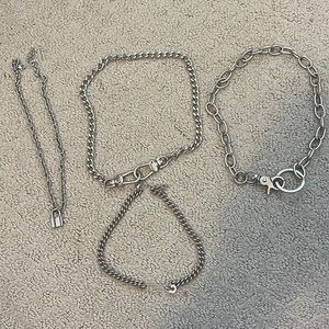 Brandy Melville Chains